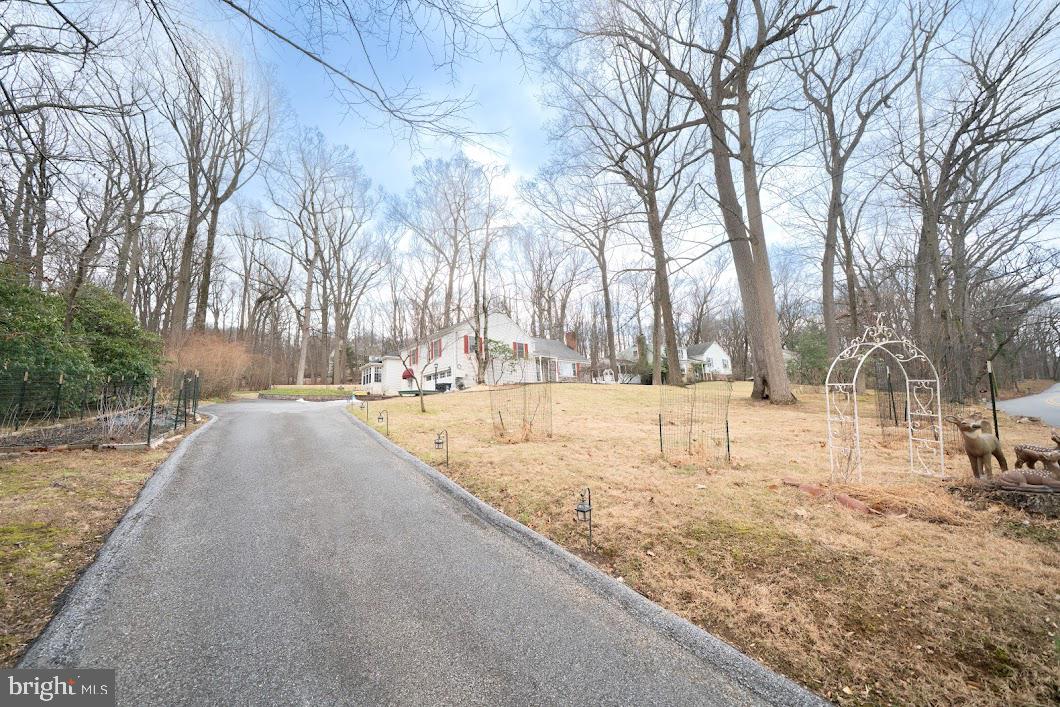 642 Pugh Road Wayne, PA 19087 - Photo 51 of 65