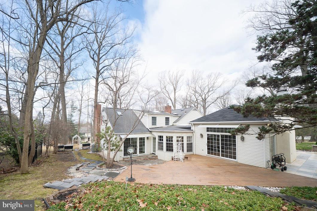 642 Pugh Road Wayne, PA 19087 - Photo 57 of 65 a front view of a house with a yard