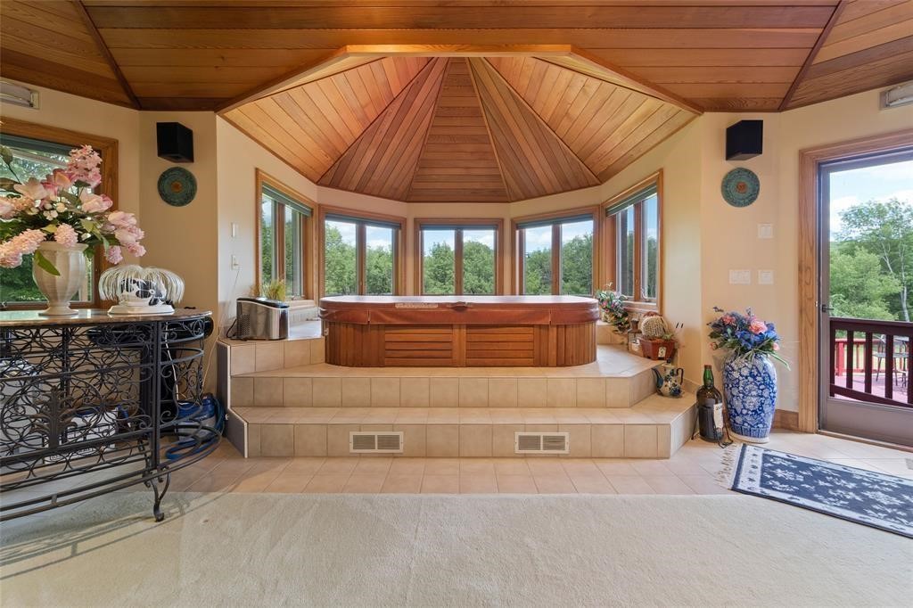 128 Brown Road Vestal, NY 13850 - Photo 17 of 34