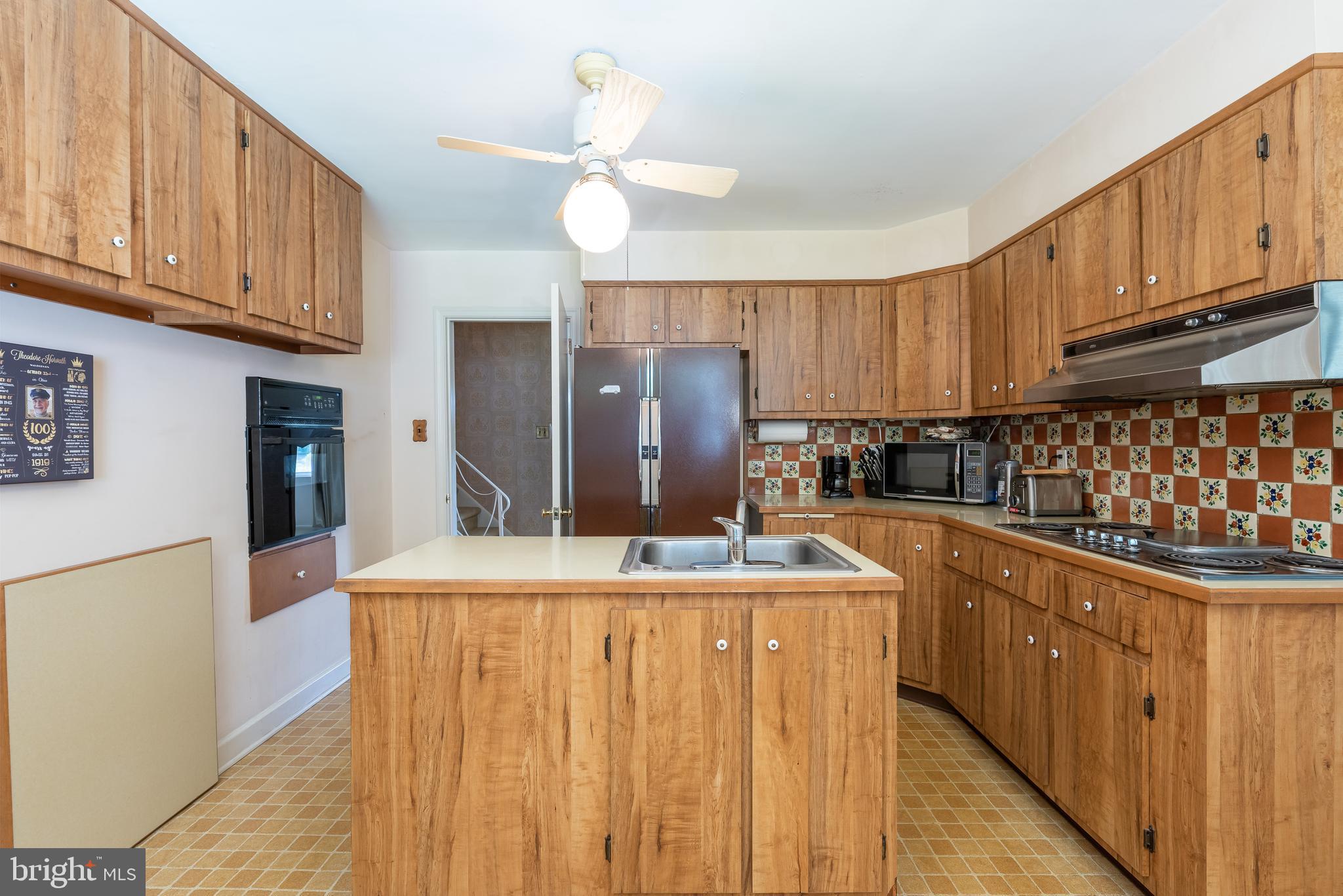 1353 Valley Forge Road Wayne, PA 19087 - Photo 7 of 23