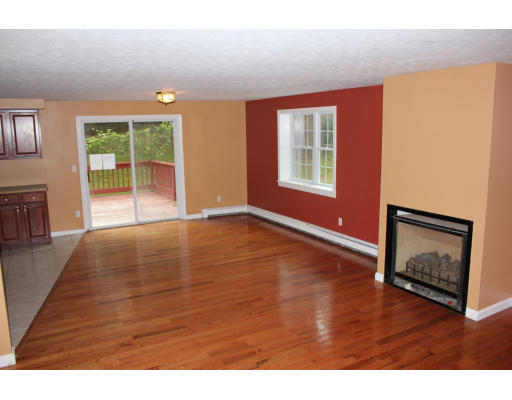 24 South Sandwich Road Mashpee, MA 02649 - Photo 3 of 12 Gallery Image 3