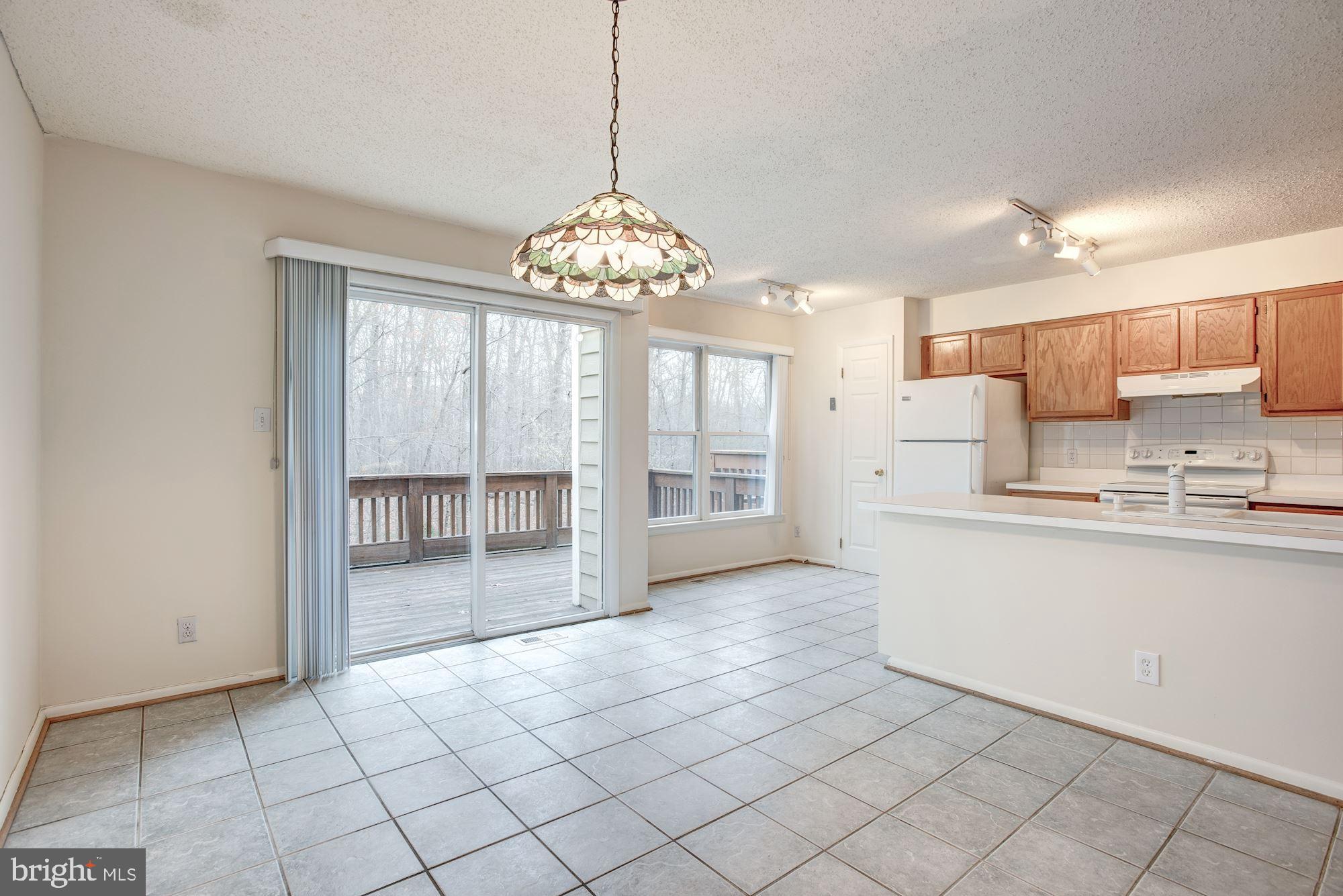 1604 Oak Spring Way Reston, VA 20190 - Photo 14 of 50