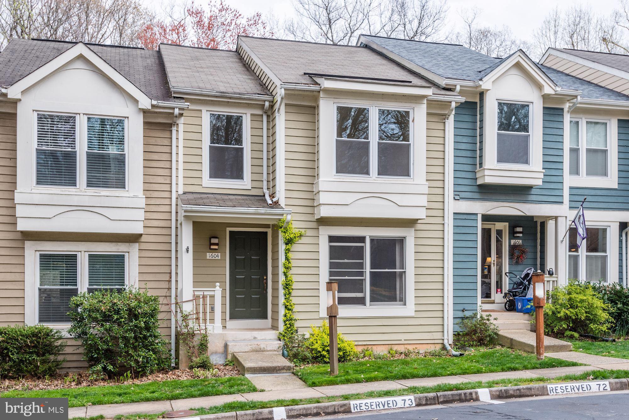 1604 Oak Spring Way Reston, VA 20190 - Photo 2 of 50