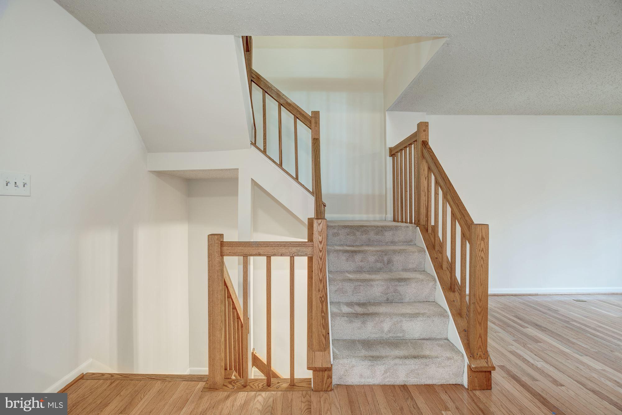 1604 Oak Spring Way Reston, VA 20190 - Photo 27 of 50