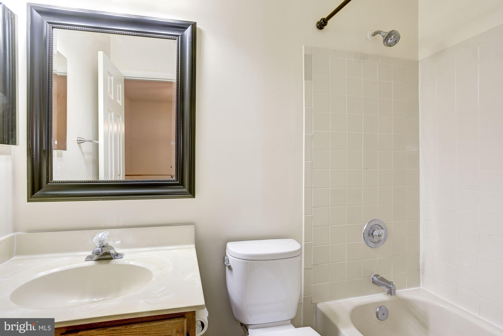 1604 Oak Spring Way Reston, VA 20190 - Photo 32 of 50