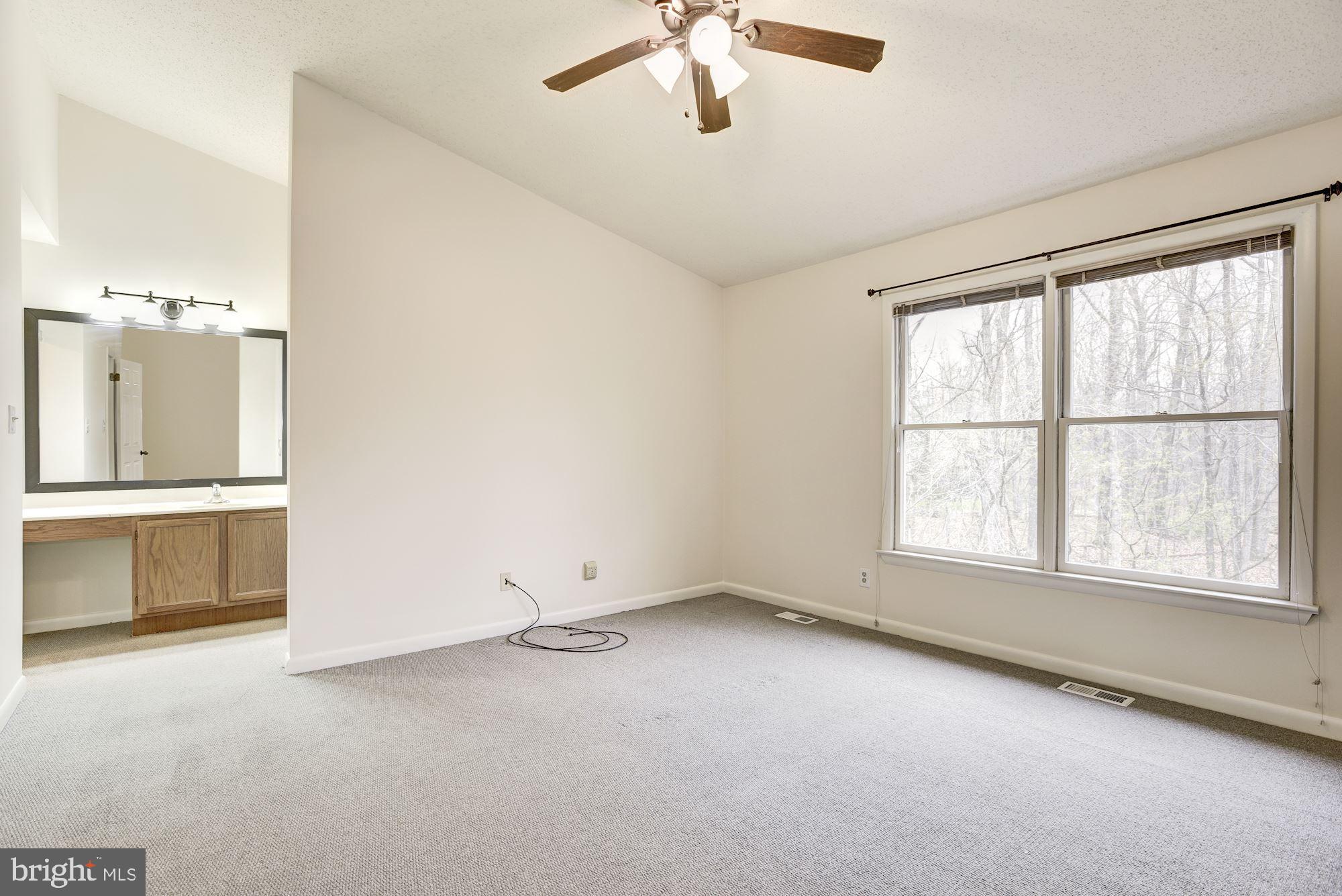 1604 Oak Spring Way Reston, VA 20190 - Photo 41 of 50