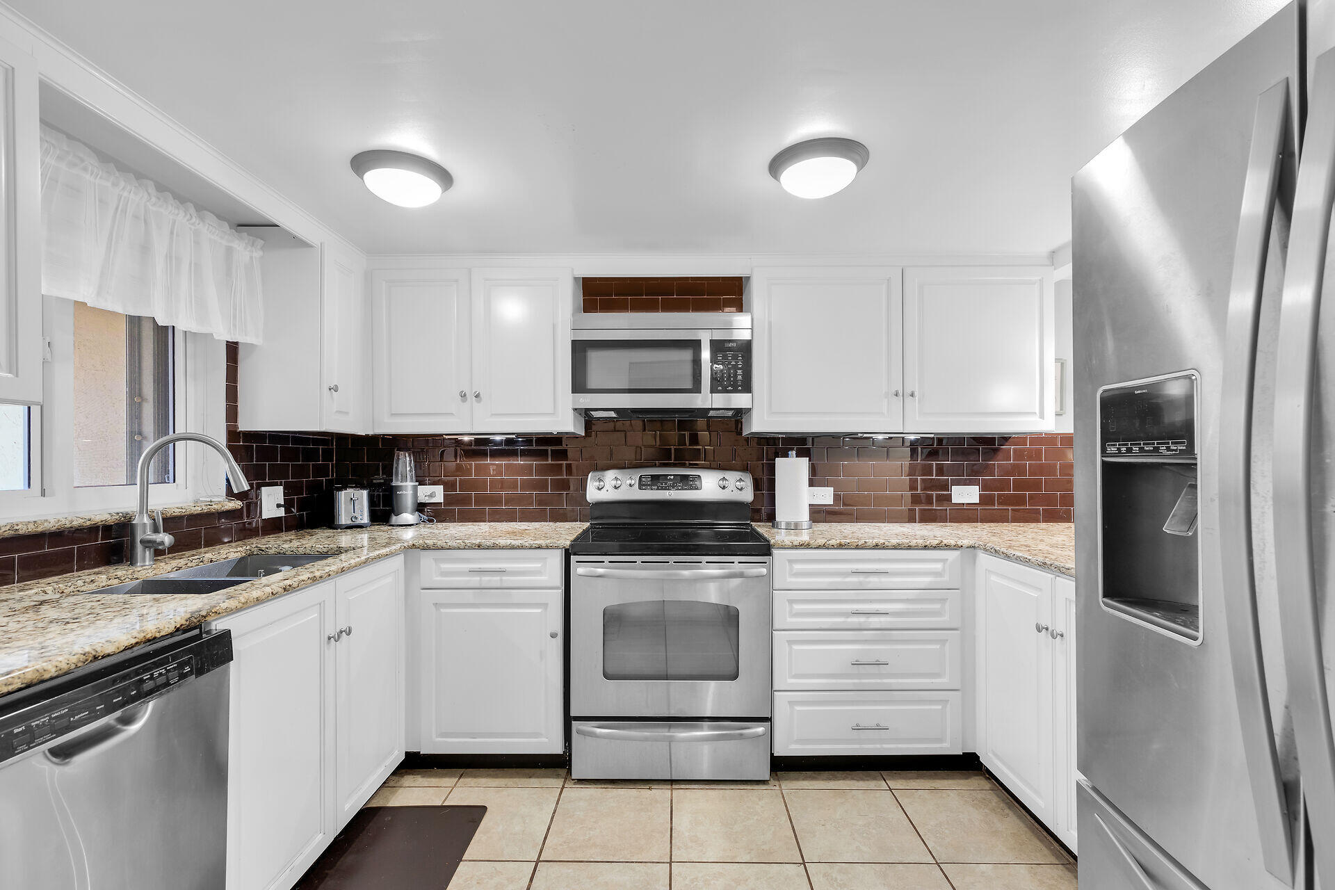 423 Sombrero Beach Road, Unit 9 Marathon, FL 33050 - Photo 10 of 42 Stainless Appliances