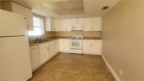 $1,700 | 7508 Pebble Beach Road, Fort Myers, FL 33967