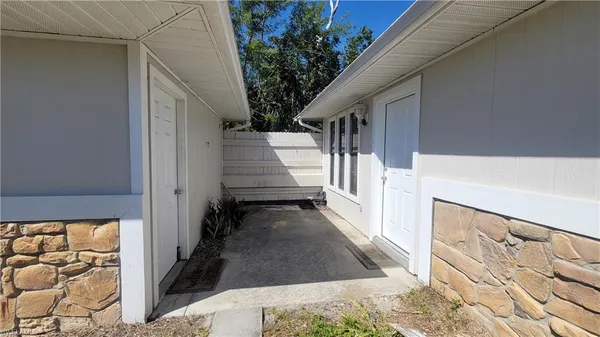 $1,700 | 7508 Pebble Beach Road, Fort Myers, FL 33967