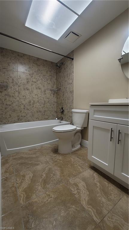 7508 Pebble Beach Road Fort Myers, FL 33967 - Photo 9 of 12 Hall bath