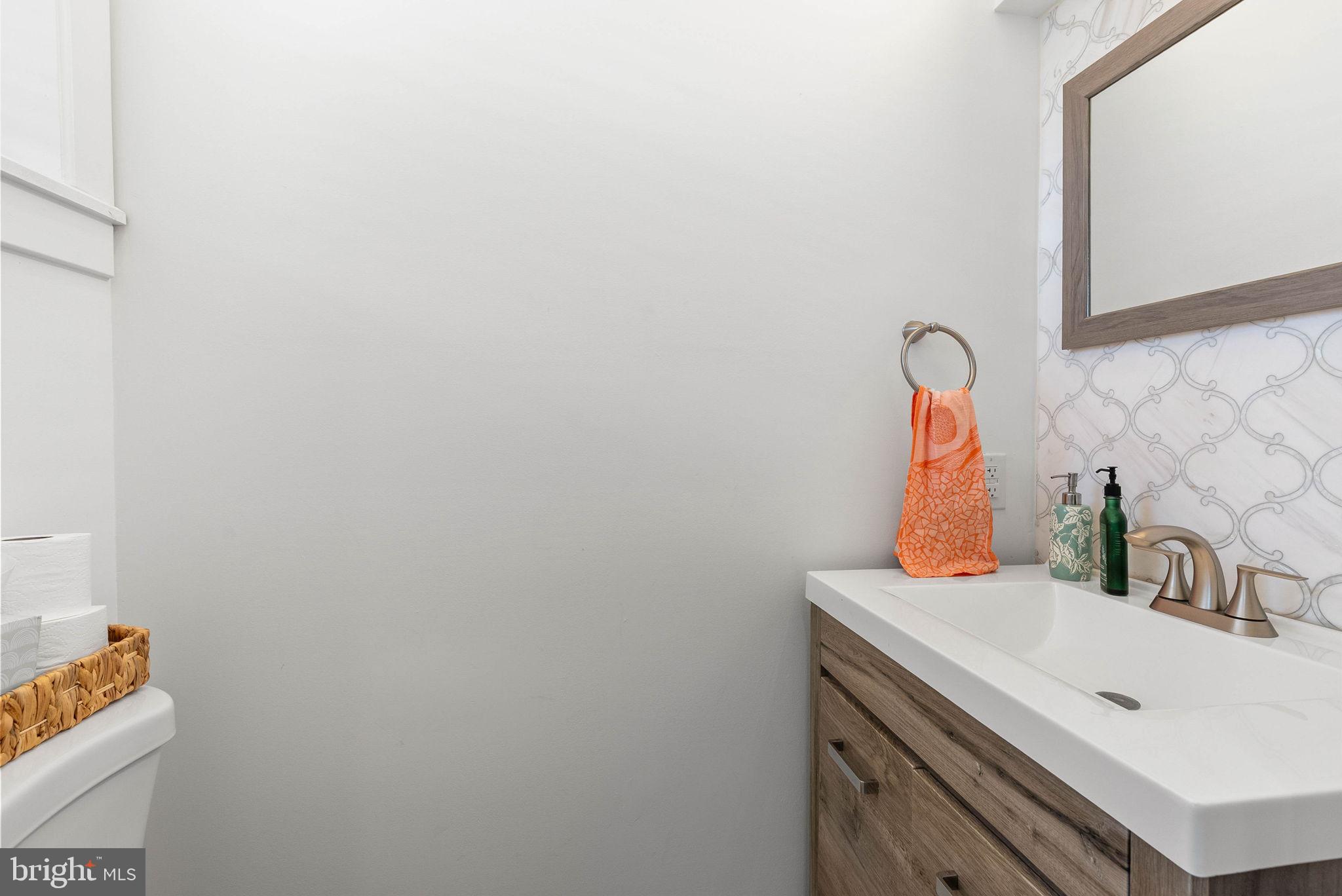 1743 McClellan Street Philadelphia, PA 19145 - Photo 12 of 22