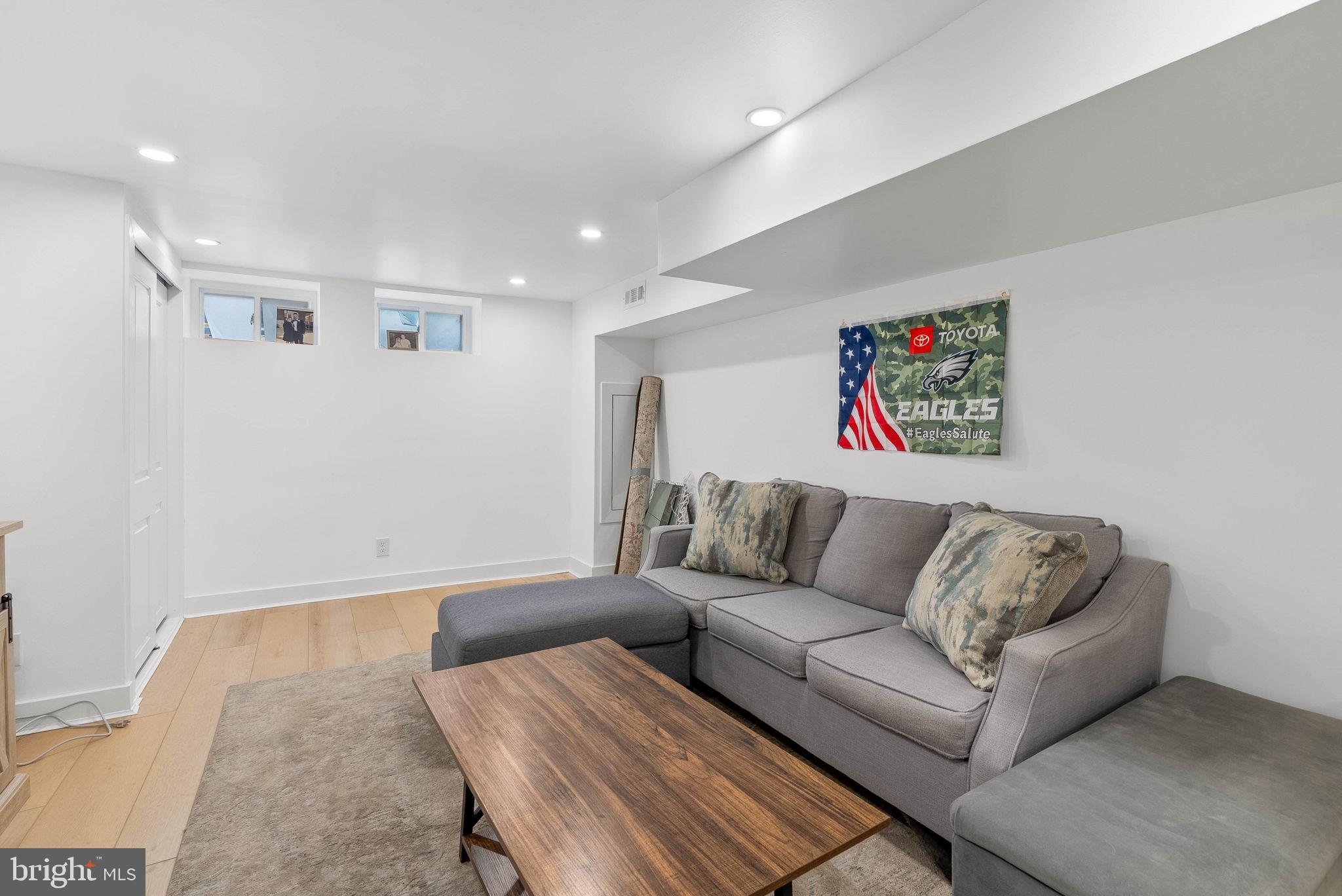 1743 McClellan Street Philadelphia, PA 19145 - Photo 20 of 22