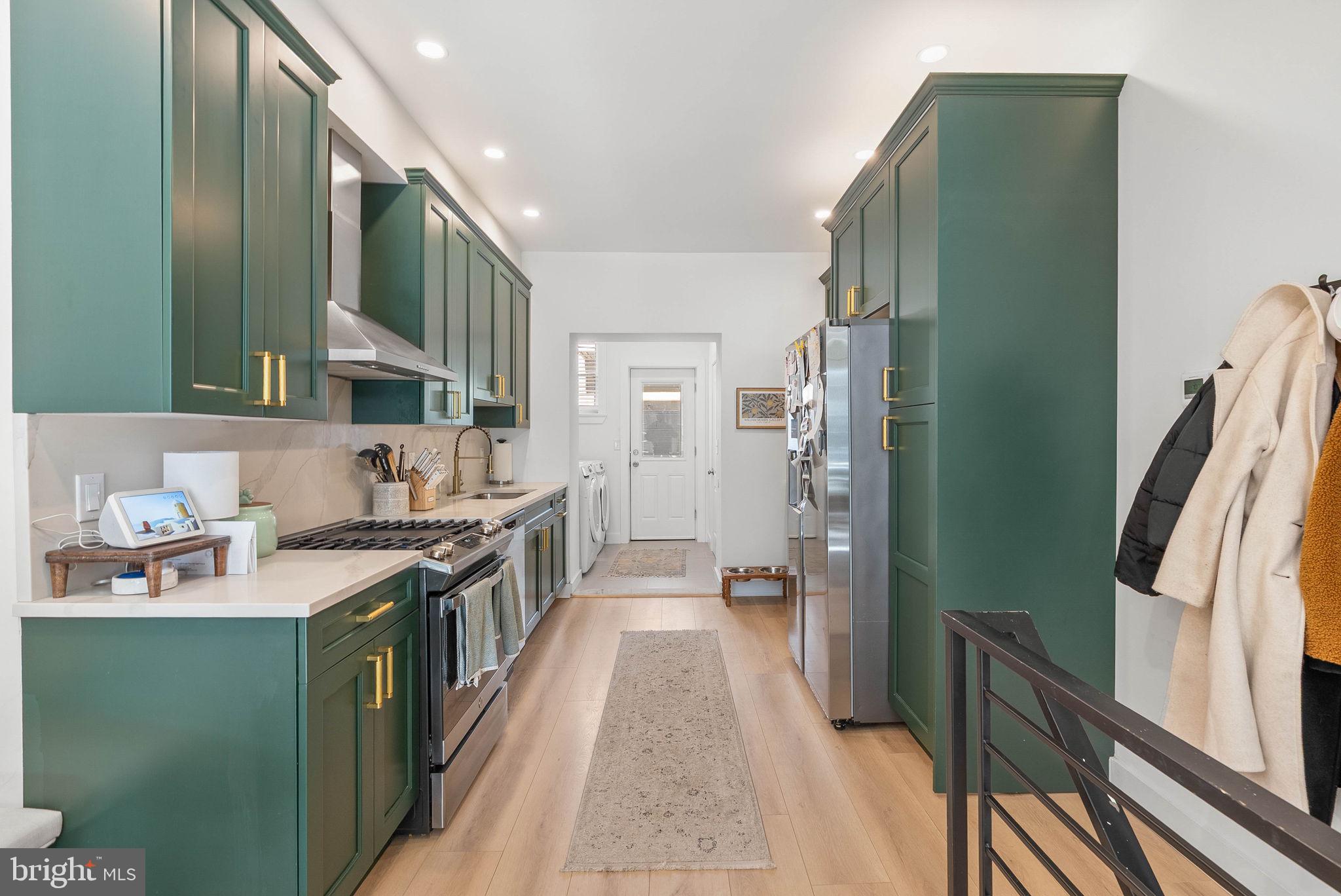 1743 McClellan Street Philadelphia, PA 19145 - Photo 6 of 22