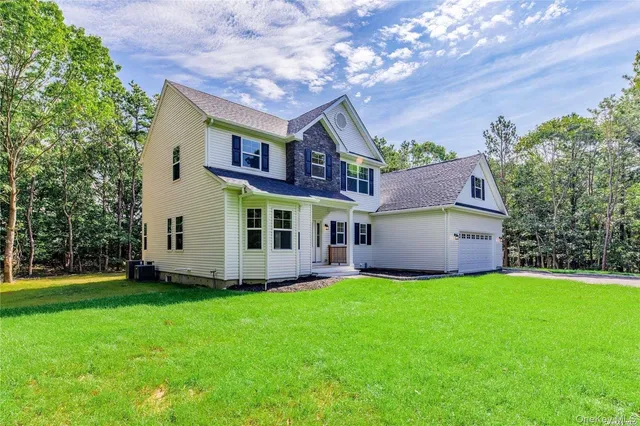 $1,300,000 | 7 9th Street, Center Moriches, NY 11934