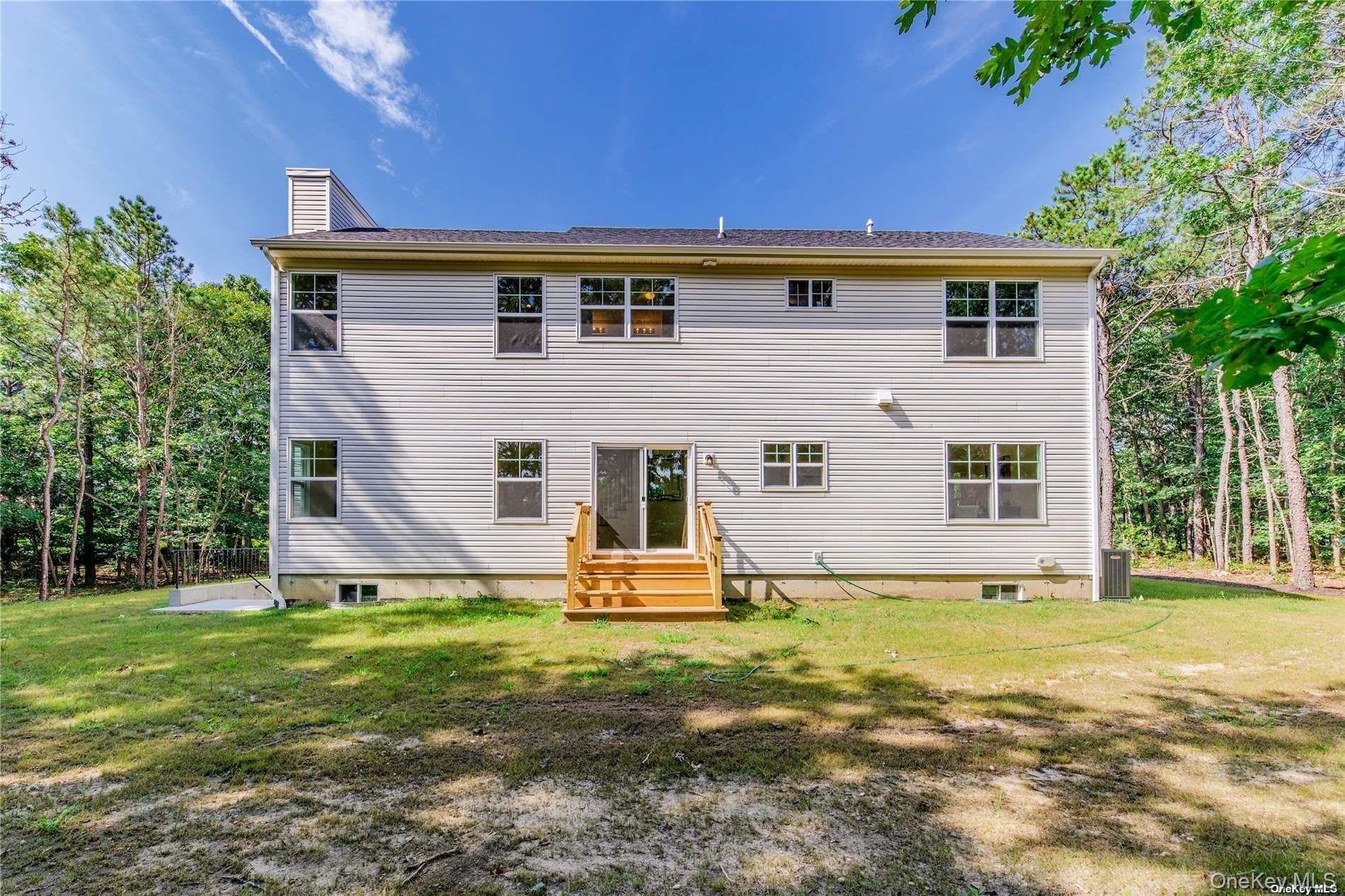 7 9th Street Center Moriches, NY 11934 - Photo 33 of 35