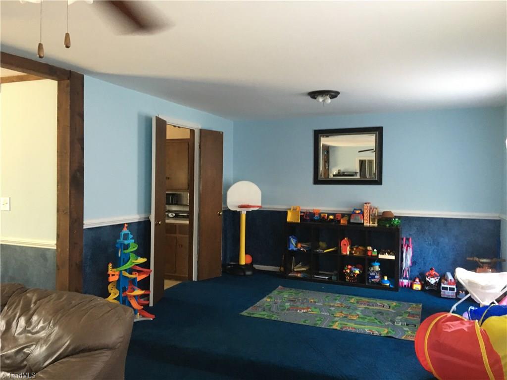 575 Pepperidge Road Lewisville, NC 27023 - Photo 3 of 11 Gallery Image 3