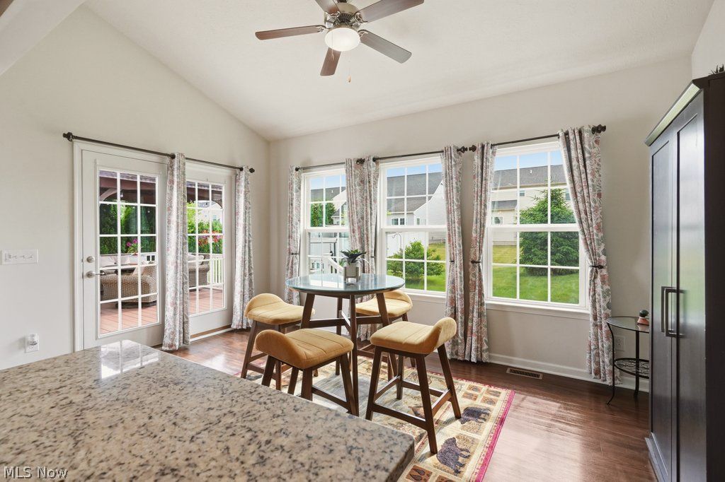 4591 Lakeside Ovl Peninsula, OH 44264 - Photo 20 of 41 Morning Room