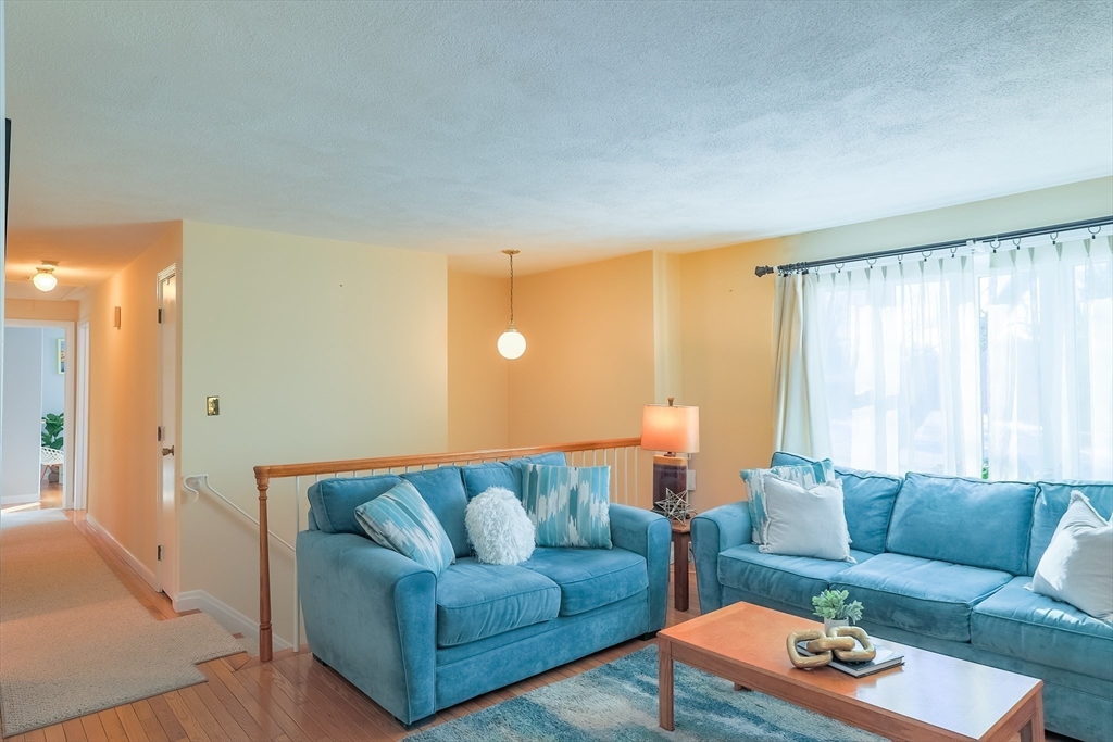 30 Arlington Road Burlington, MA 01803 - Photo 3 of 35 Gallery Image 3