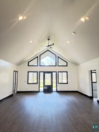$625,000 | 4515 County Road 4, Mahtowa, MN 55707