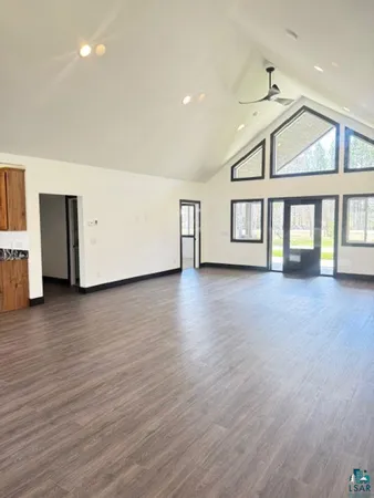 $625,000 | 4515 County Road 4, Mahtowa, MN 55707