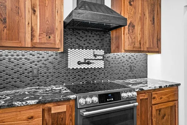 $630,000 | 4515 County Road 4, Mahtowa, MN 55707