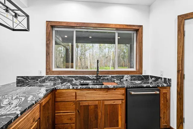 $630,000 | 4515 County Road 4, Mahtowa, MN 55707