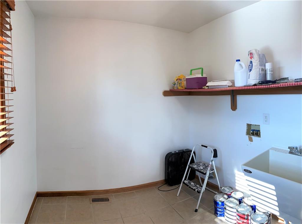 5885 Hall Road Plainfield, IN 46168 - Photo 18 of 22 Gallery Image 18