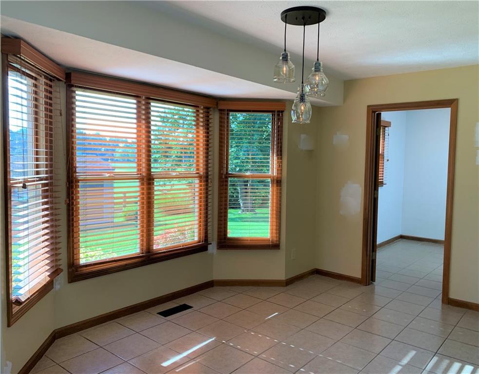 5885 Hall Road Plainfield, IN 46168 - Photo 9 of 22 Gallery Image 9