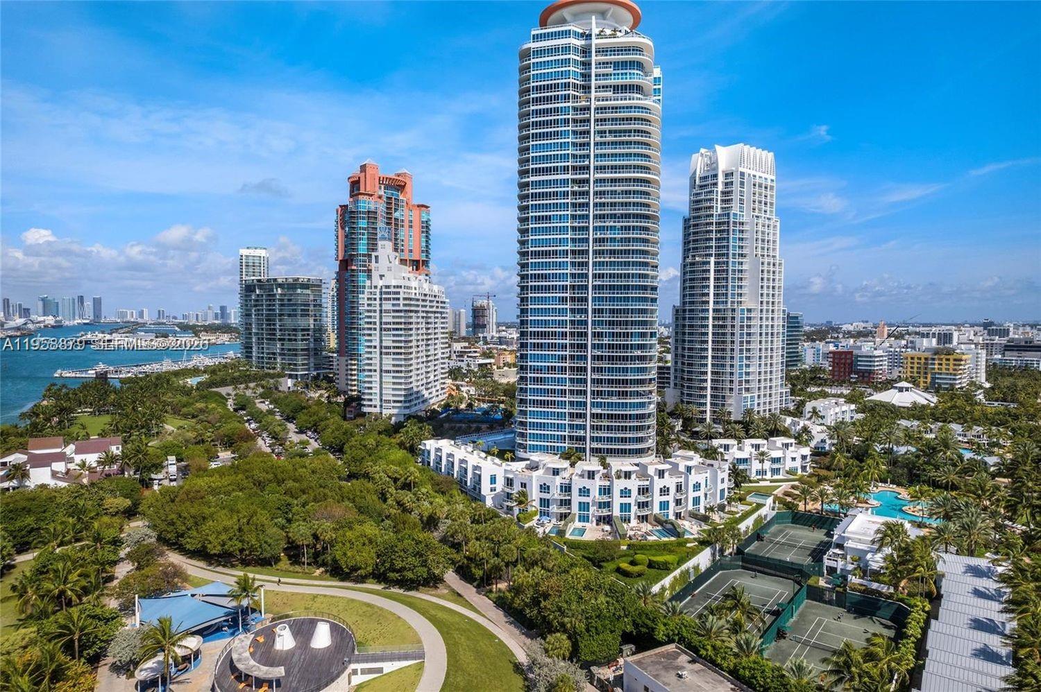 100 South Pointe Drive, Unit TH13 Miami Beach, FL 33139 - Photo 13 of 69