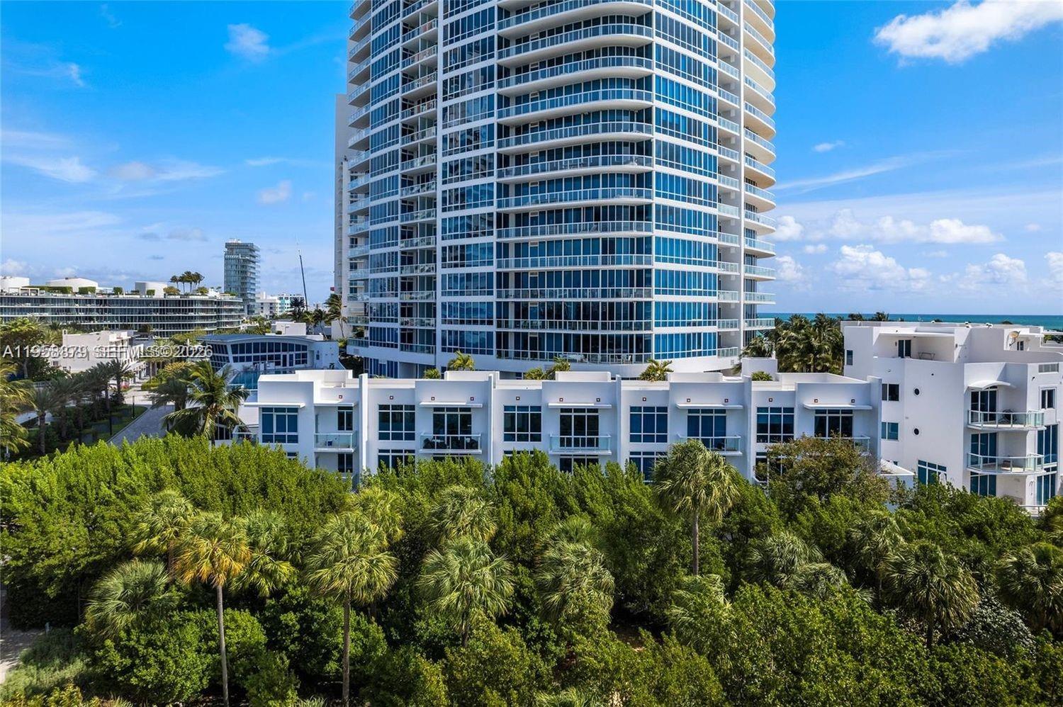 100 South Pointe Drive, Unit TH13 Miami Beach, FL 33139 - Photo 51 of 69 a view of a building with a garden