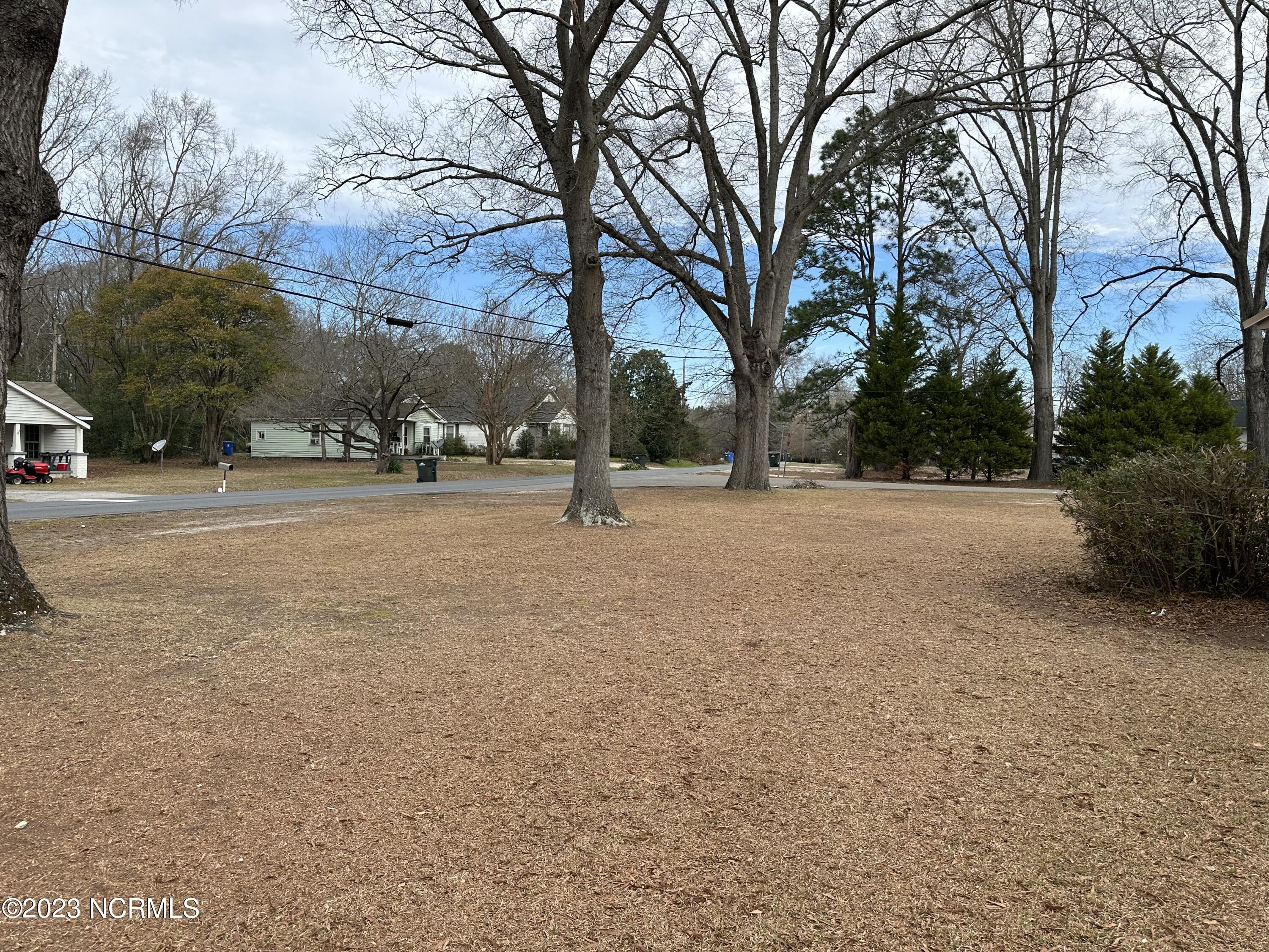 14120 Kiser Road Laurinburg, NC 28352 - Photo 4 of 15 0CBA0994-CBC0-477F-8BE9-827100849985