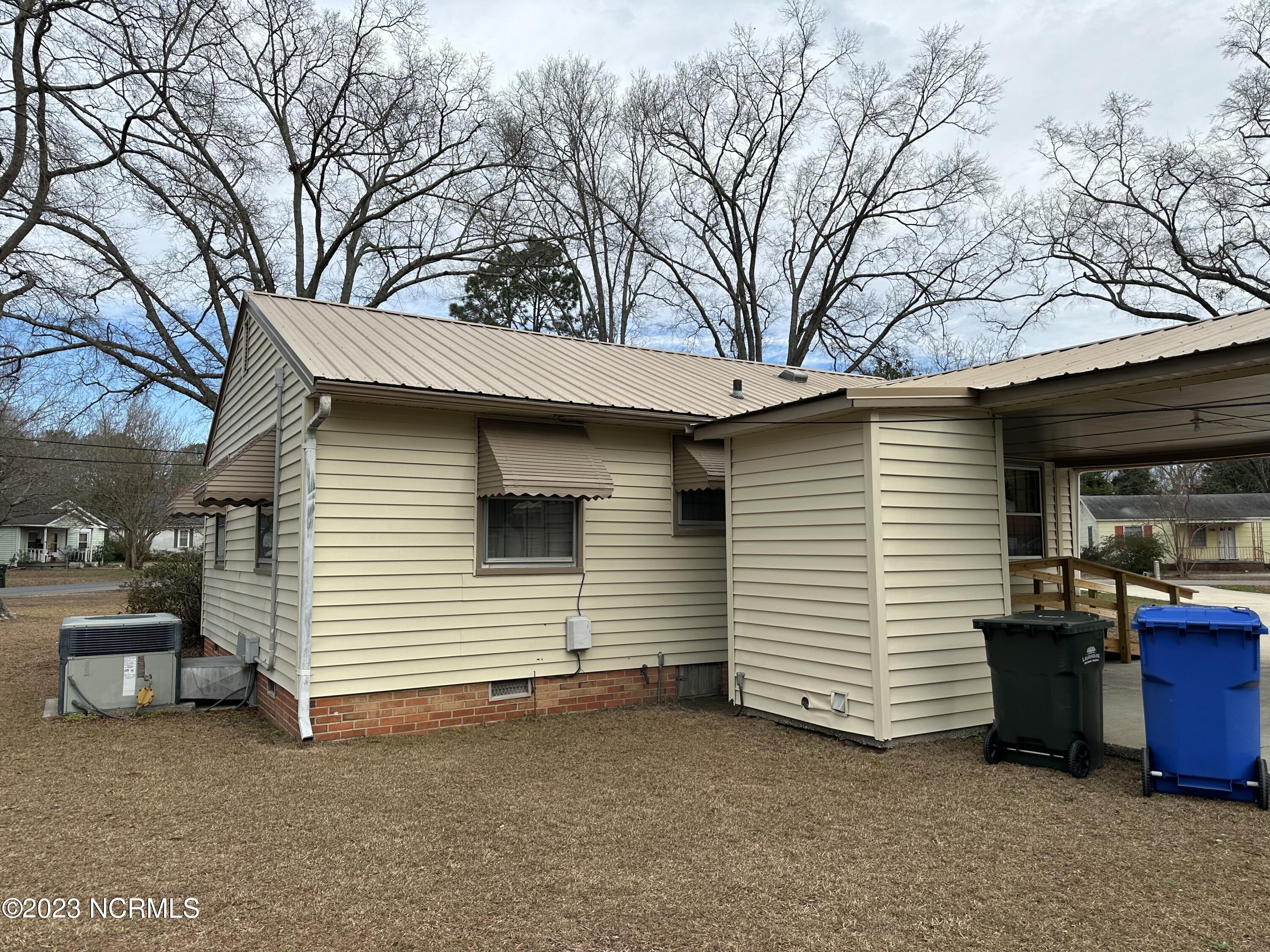 14120 Kiser Road Laurinburg, NC 28352 - Photo 6 of 15 9F382AB1-7021-4252-8279-04C1D4F3E747