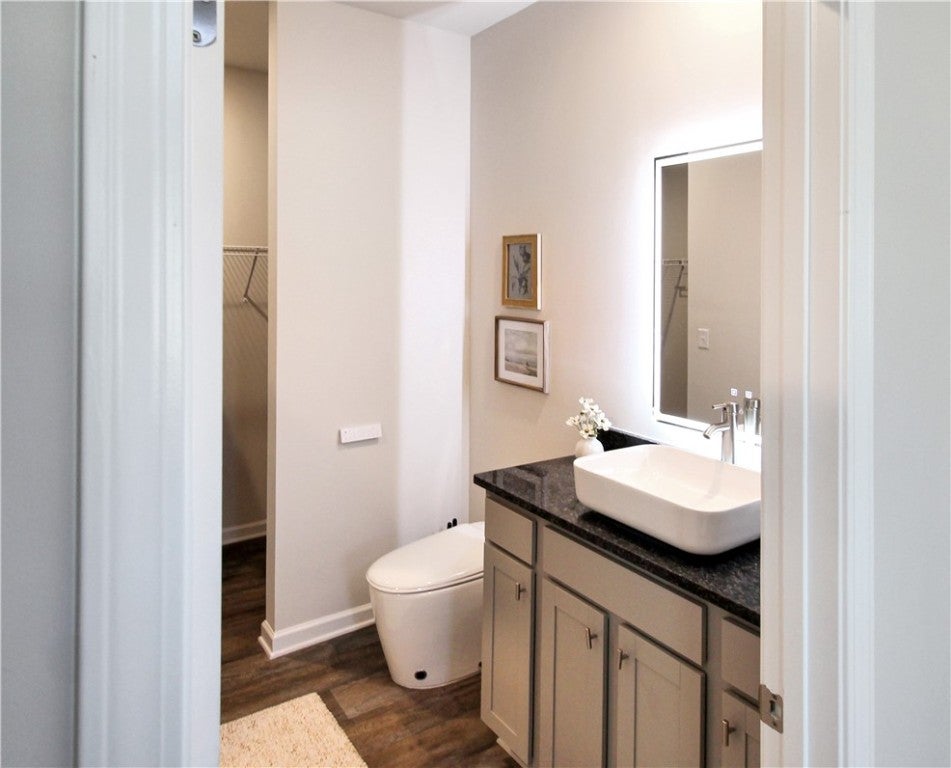 3268 Hamlet Loop, Unit 16 Opelika, AL 36804 - Photo 6 of 10 Gallery Image 6