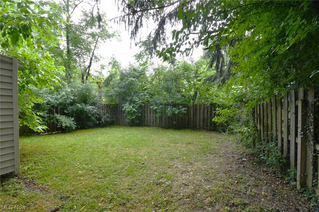 1643 Maple Road Cleveland Heights, OH 44121 - Photo 23 of 24