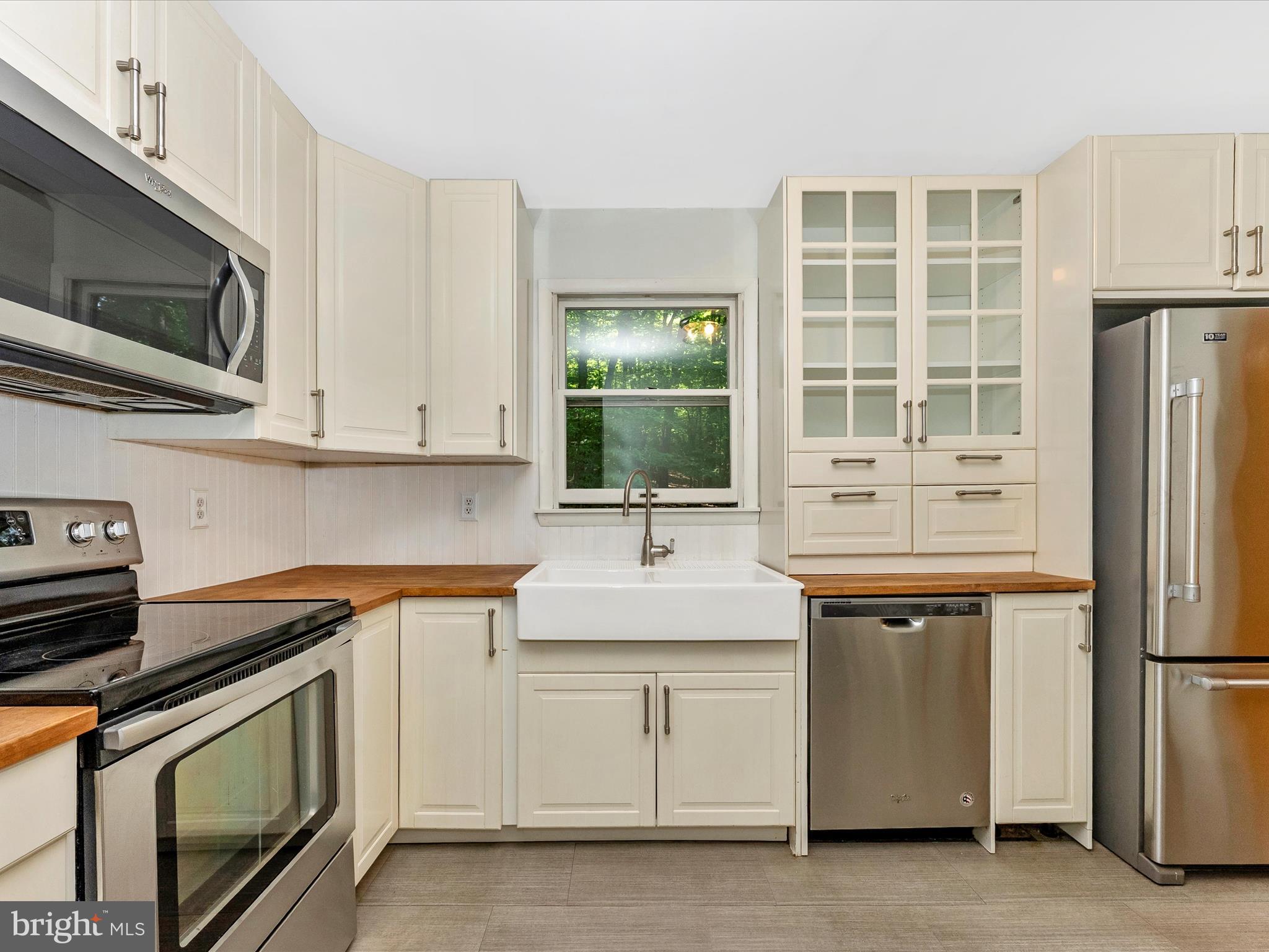 11258 Putman Road Thurmont, MD 21788 - Photo 7 of 45 Kitchen