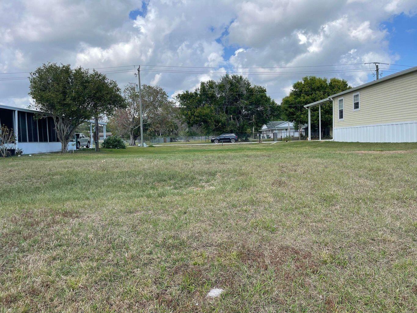 306 Southeast 7th Street Okeechobee, FL 34974 - Photo 4 of 11 20220222161800675484000000-o