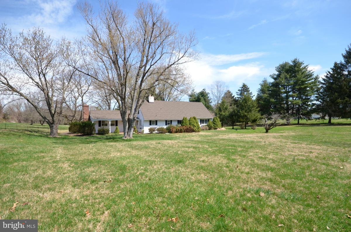 3839 Blenheim Road Phoenix, MD 21131 - Photo 1 of 27 Exterior (Front)