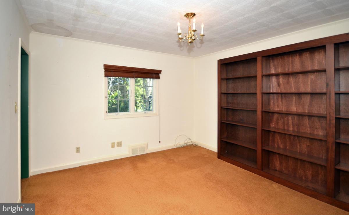 3839 Blenheim Road Phoenix, MD 21131 - Photo 10 of 27 Dining Room