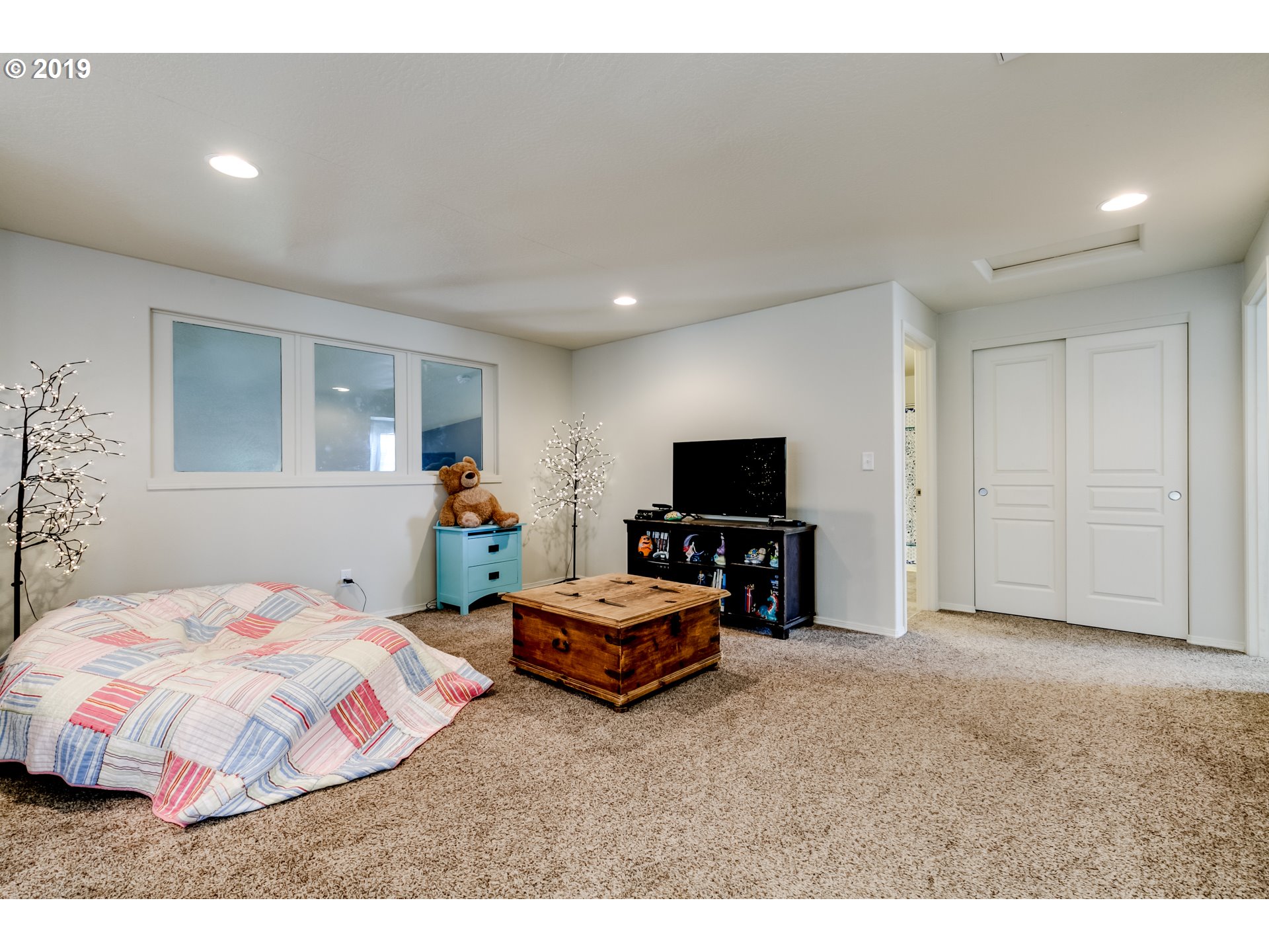 1842 Adelman Loop Eugene, OR 97402 - Photo 17 of 32
