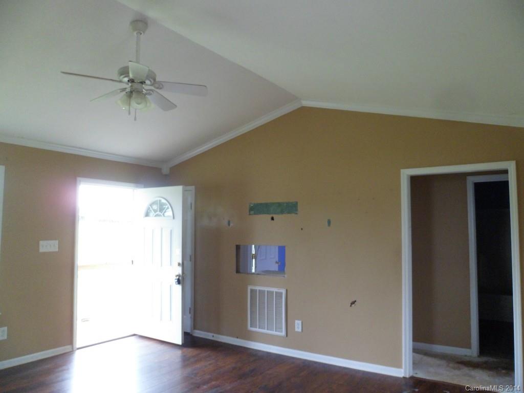5004 Hampton Meadows Road, Unit 114 Monroe, NC 28110 - Photo 5 of 24 Gallery Image 5