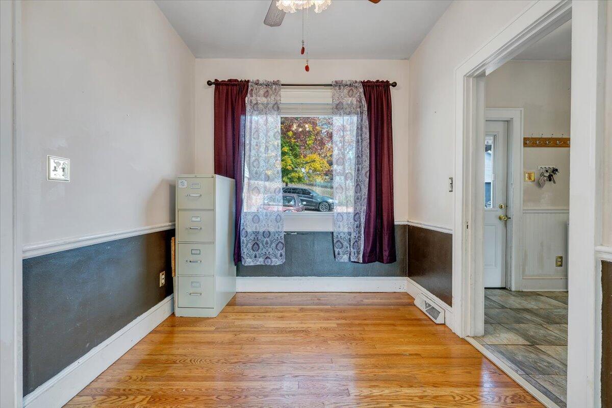 3116 Spring Road Southwest Roanoke, VA 24015 - Photo 7 of 22 a view of an entryway with a chandelier