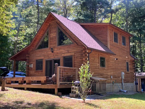 $284,900 | 161 Greenwood Lane Southeast, Copper Hill, VA 24079