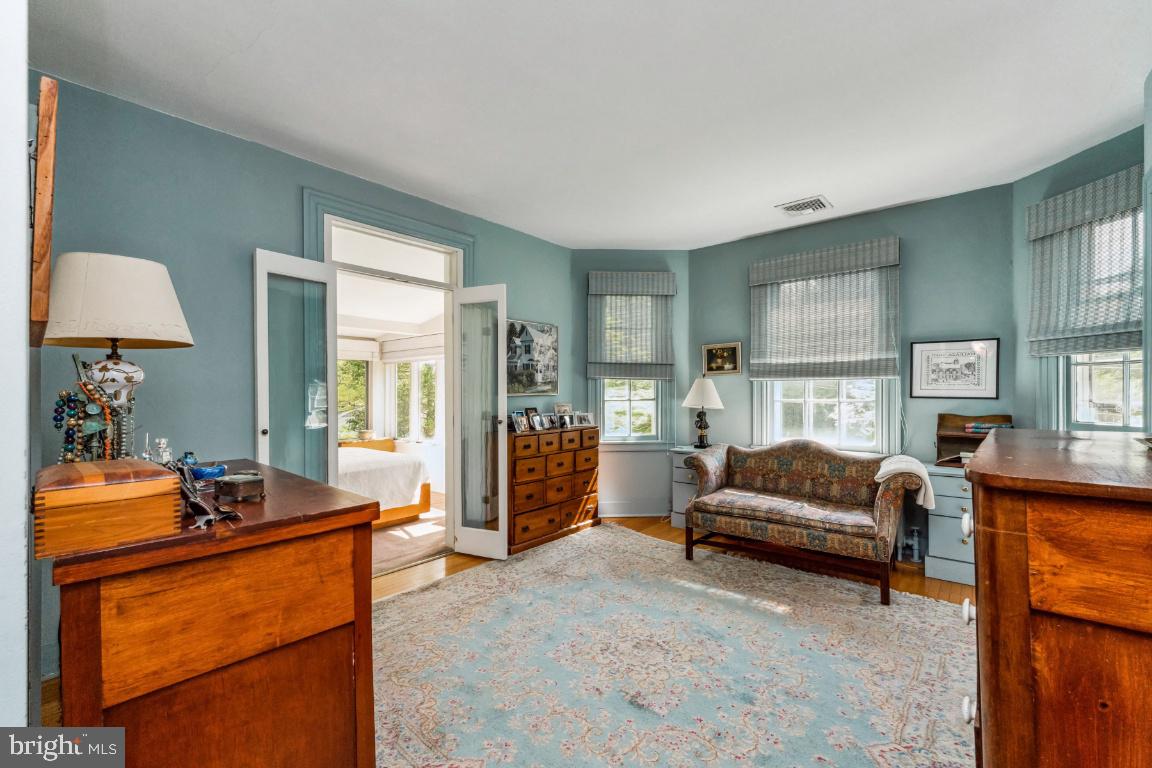 1807 Kenway Road Baltimore, MD 21209 - Photo 18 of 54 a living room with furniture and a window