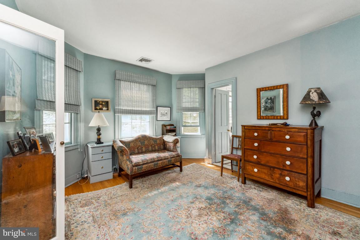 1807 Kenway Road Baltimore, MD 21209 - Photo 21 of 54 a living room with furniture and a flat screen tv