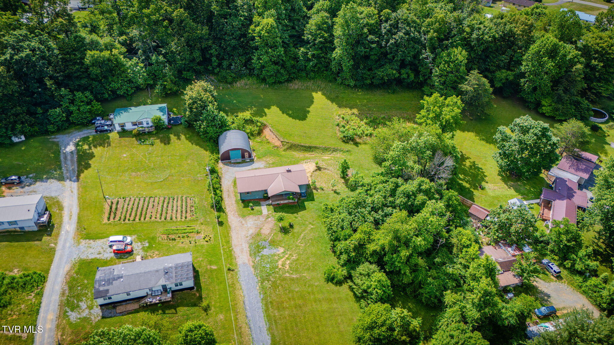 146 Ollie Collins Road Elizabethton, TN 37643 - Photo 28 of 30 103