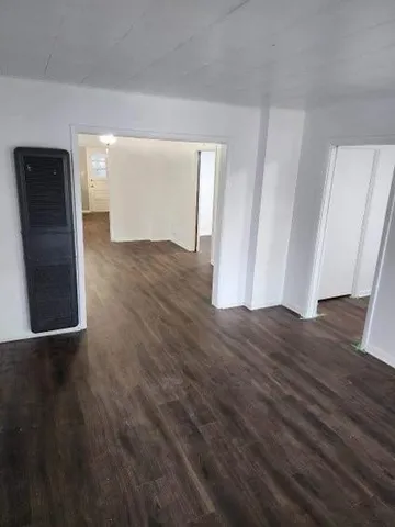 $1,350 | 1519 John Street, Whiting, IN 46394