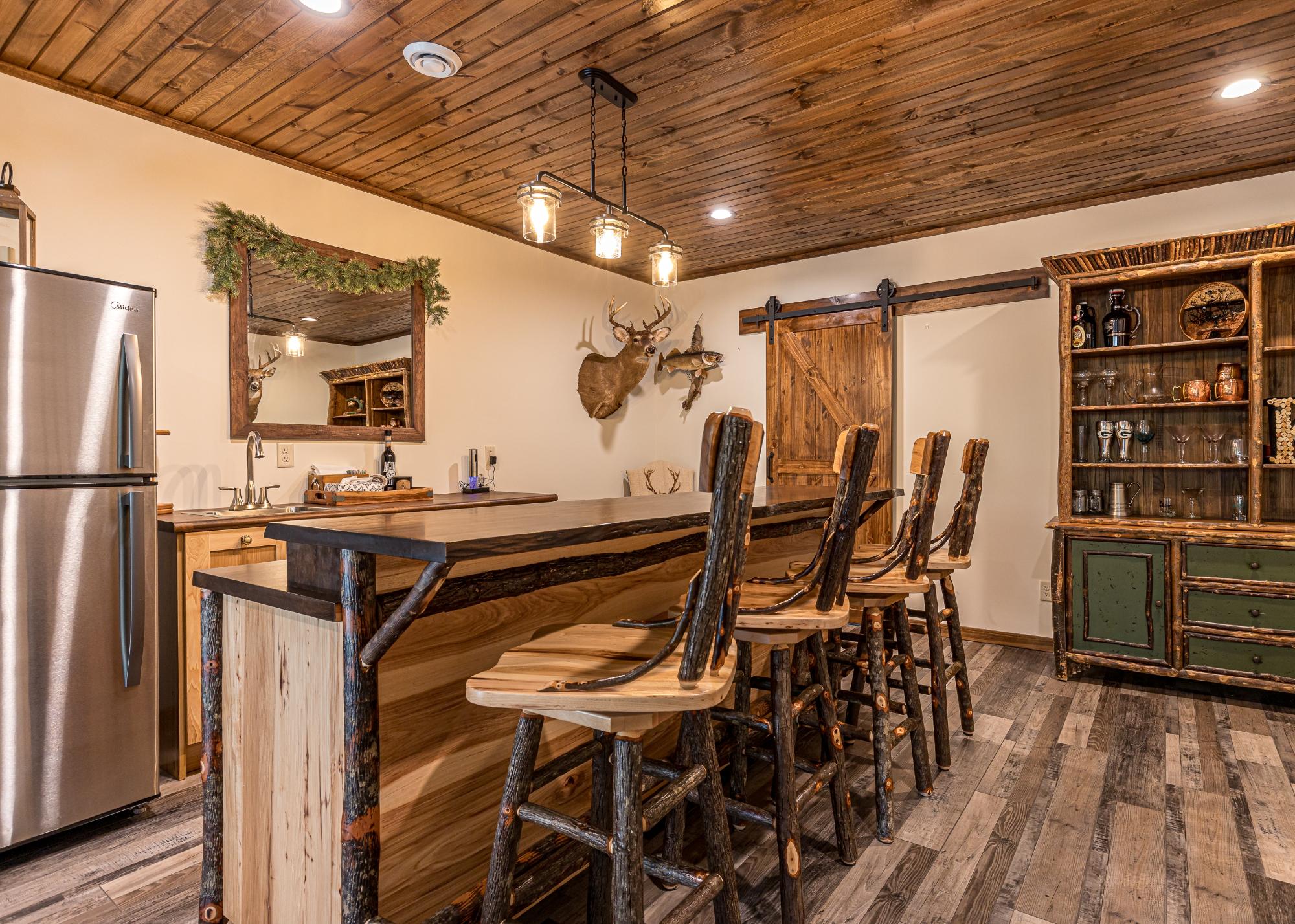 8393 Sutton Road Minocqua, WI 54548 - Photo 9 of 41 Gallery Image 9