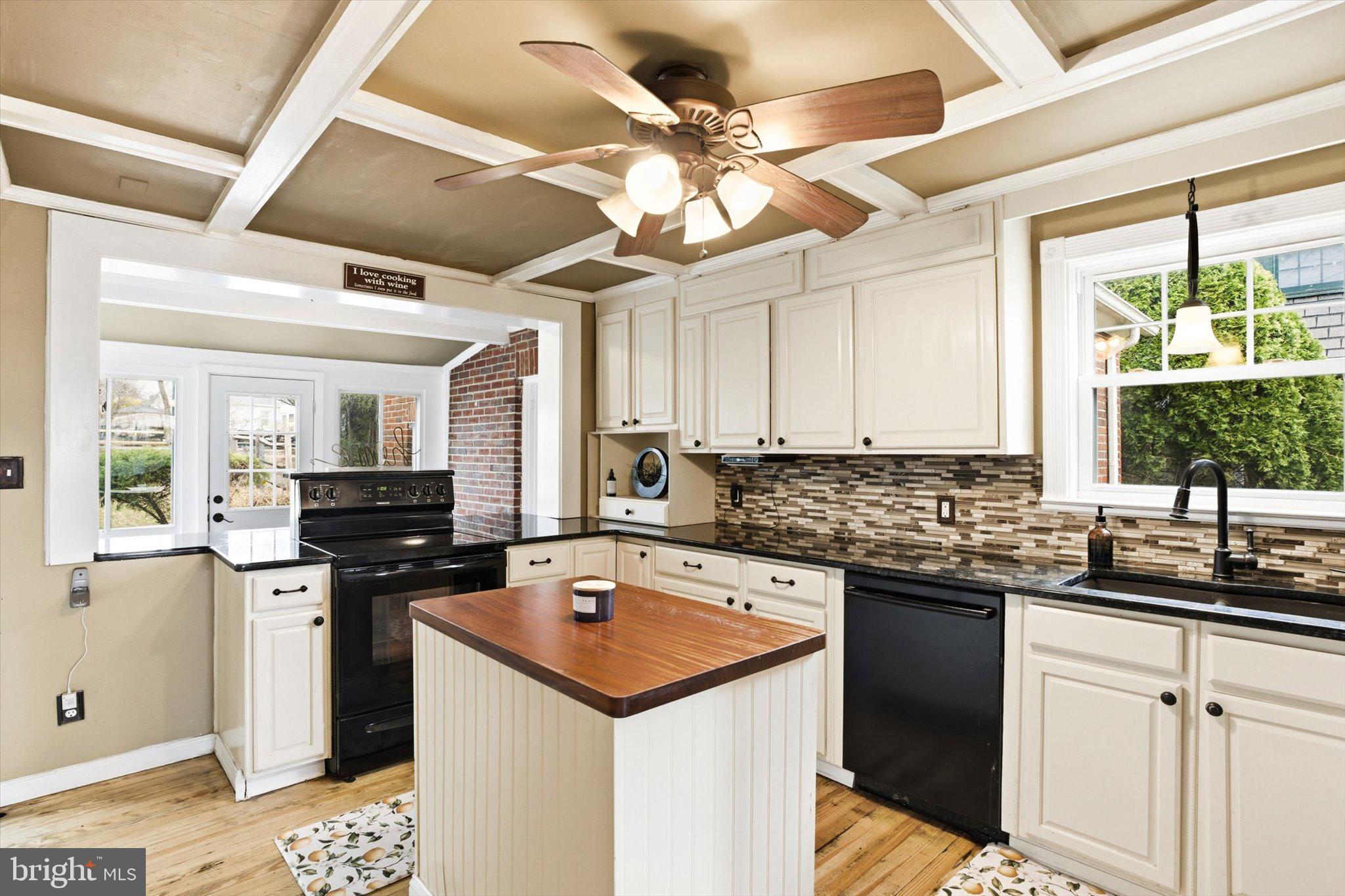 30 Upper Ferry Road Ewing, NJ 08628 - Photo 7 of 30