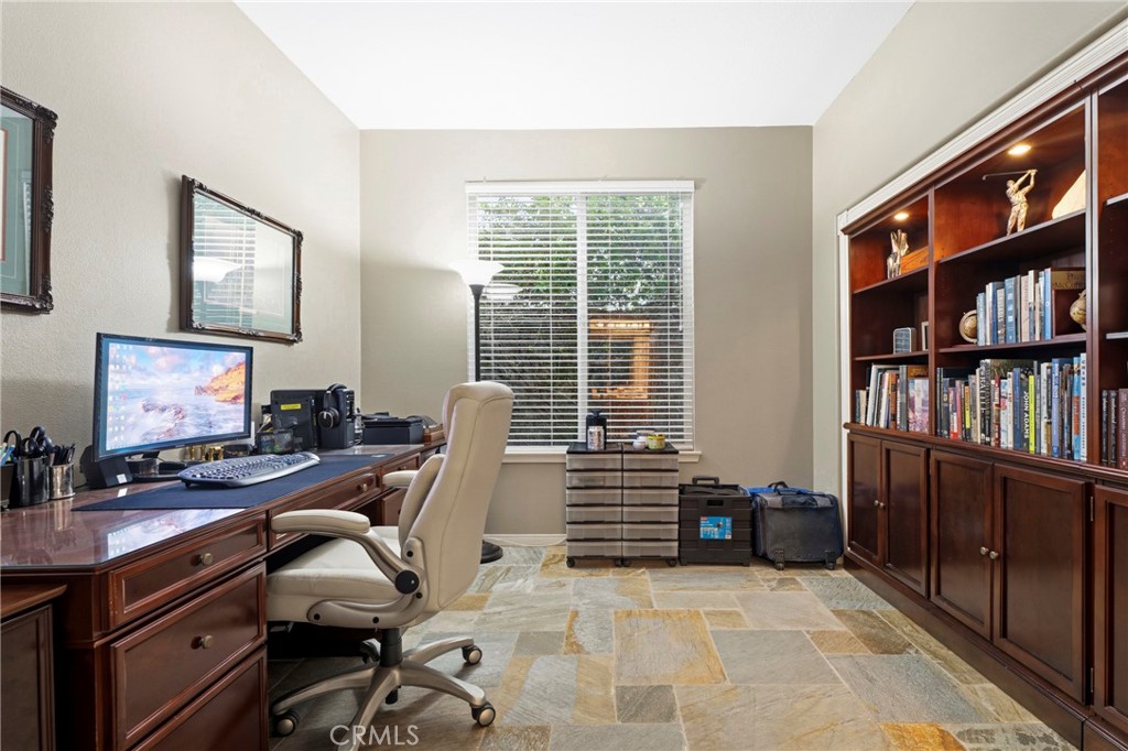 26004 Twain Place Stevenson Ranch, CA 91381 - Photo 19 of 44