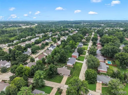 $535,000 | 13203 Dartagnan Court, St. Louis, MO 63141